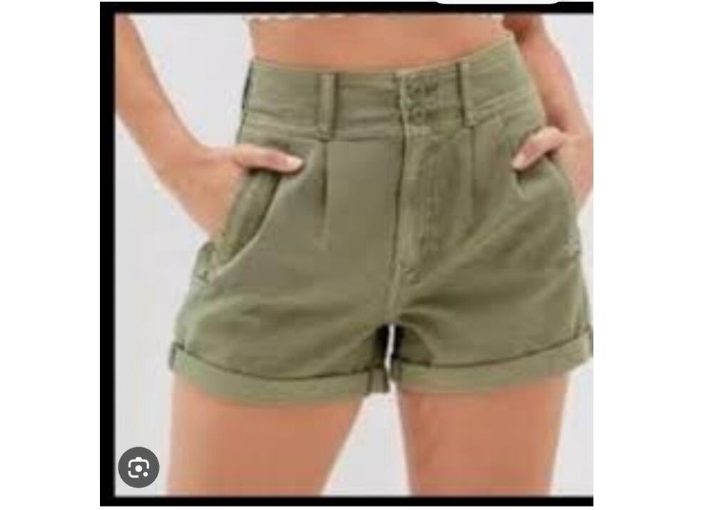 American Eagle Army Green Baggy Mom Pleaded Shorts Women 6